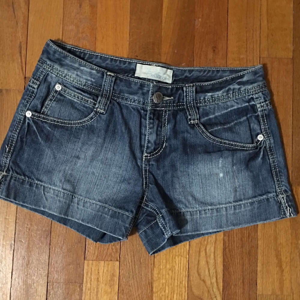 Maurices brand jean shorts size 5/6. Like new!